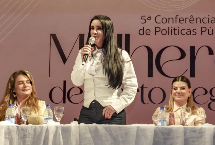 Cristiane Chiachio é empossada como secretária de Políticas Públicas para Mulheres 18
