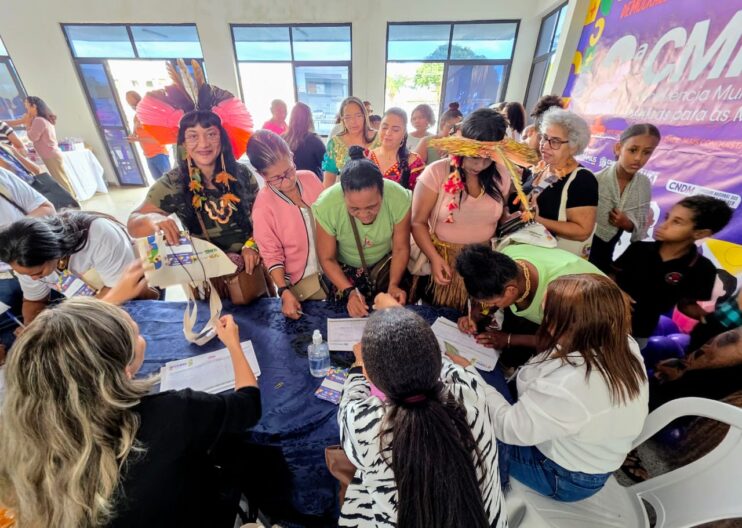 Câmara de Eunápolis foi palco da 2ª. Conferência Municipal de Políticas para Mulheres 25