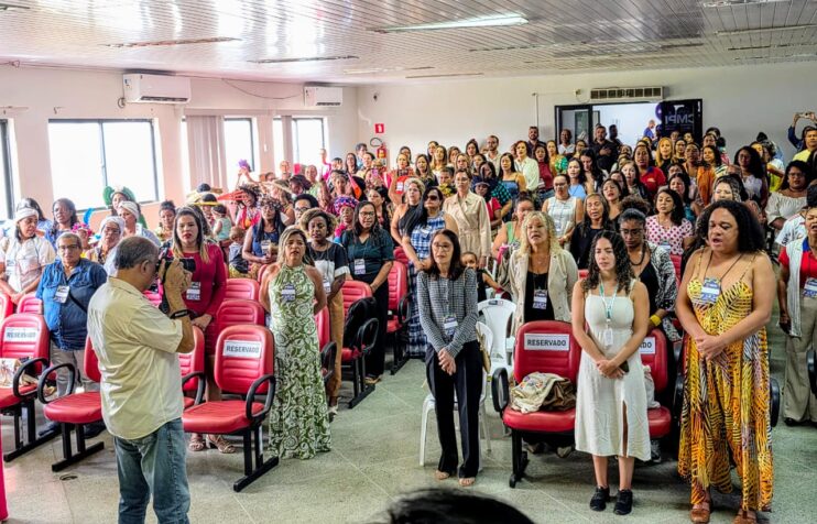 Câmara de Eunápolis foi palco da 2ª. Conferência Municipal de Políticas para Mulheres 16