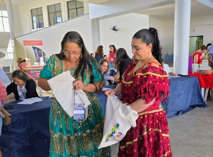 Câmara de Eunápolis foi palco da 2ª. Conferência Municipal de Políticas para Mulheres 13