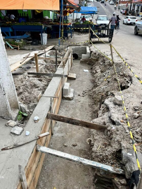canaleta d. pedro II Prefeitura de Eunápolis avança com obras de infraestrutura em diversos pontos da cidade 14