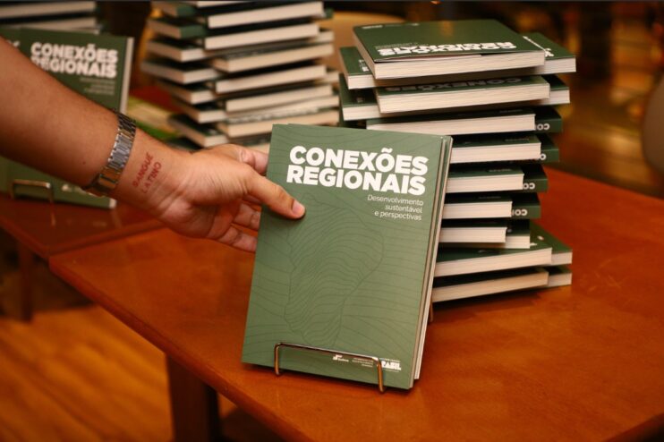 Livro Conexões Regionais ganha versão digital gratuita 4
