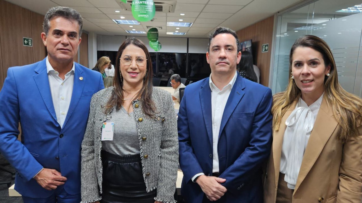 Deputada Claudia Oliveira reforça empenho em garantir avanços para a infraestrutura elétrica da Bahia e do Extremo Sul 22