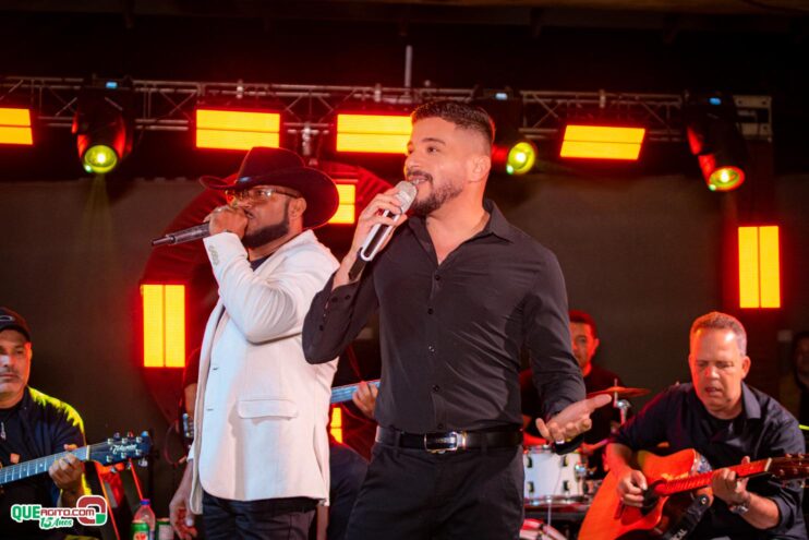 Os Reis do Cabaré agitam a noite na Casa Trancoso em Eunápolis 97