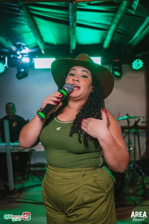 Pagode com Sofrência contou com show de Larissa Gomes na Área Beach 25