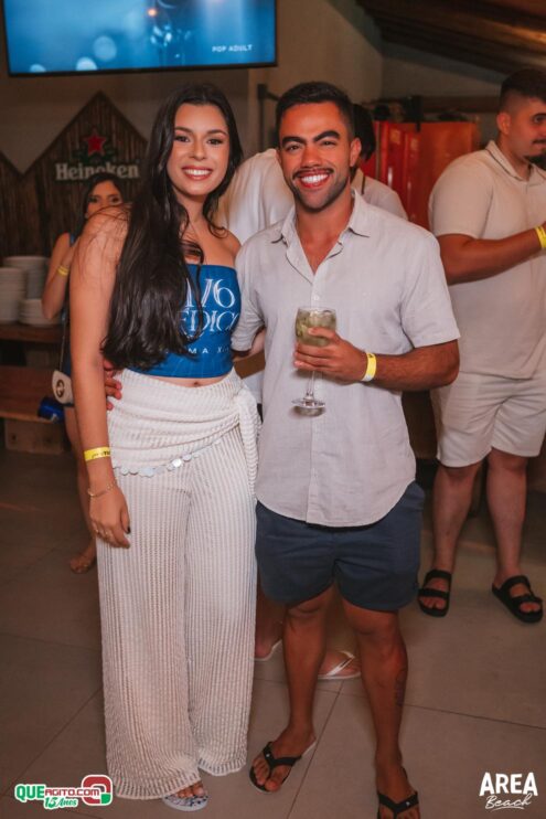 Pagode com Sofrência contou com show de Larissa Gomes na Área Beach 29