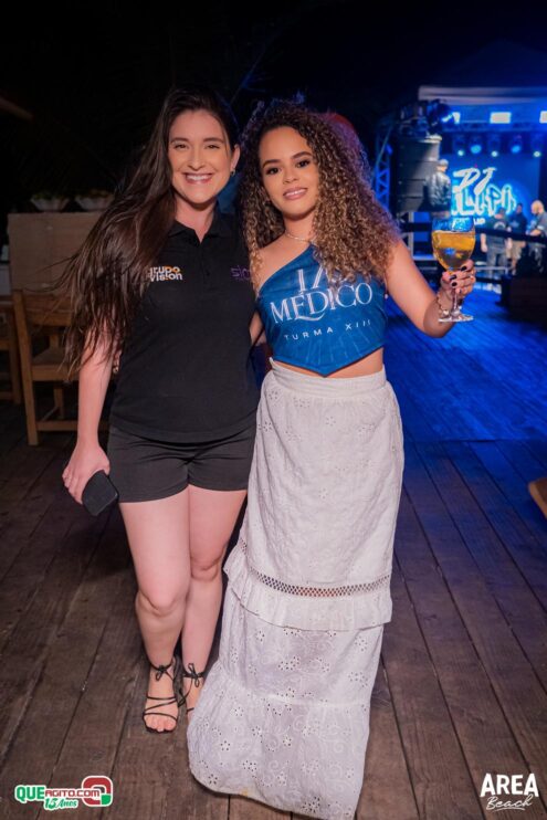 Pagode com Sofrência contou com show de Larissa Gomes na Área Beach 38