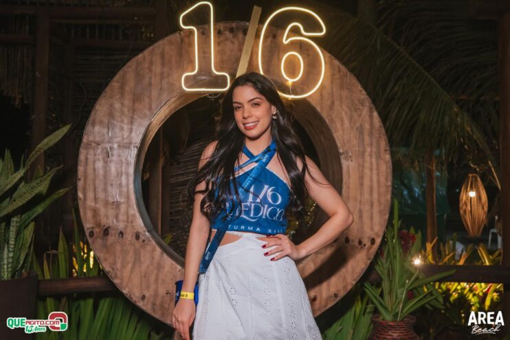 Pagode com Sofrência contou com show de Larissa Gomes na Área Beach 43