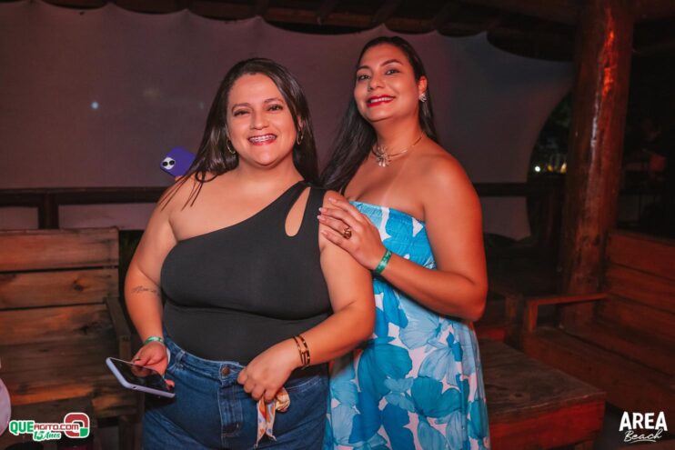Pagode com Sofrência contou com show de Larissa Gomes na Área Beach 53
