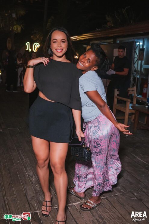 Pagode com Sofrência contou com show de Larissa Gomes na Área Beach 74