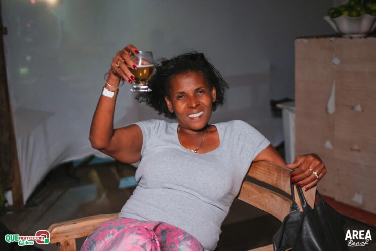 Pagode com Sofrência contou com show de Larissa Gomes na Área Beach 84