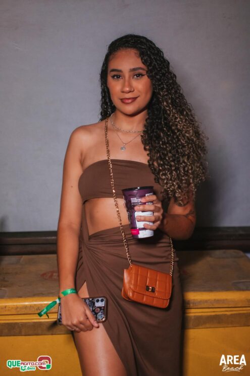 Pagode com Sofrência contou com show de Larissa Gomes na Área Beach 101