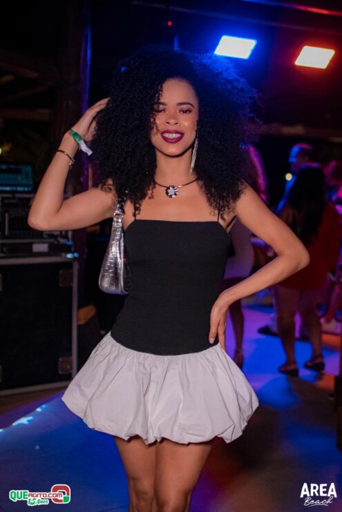 Pagode com Sofrência contou com show de Larissa Gomes na Área Beach 106