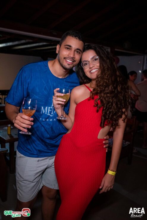 Pagode com Sofrência contou com show de Larissa Gomes na Área Beach 111