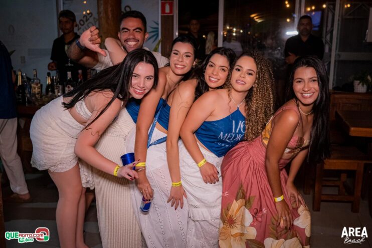Pagode com Sofrência contou com show de Larissa Gomes na Área Beach 113