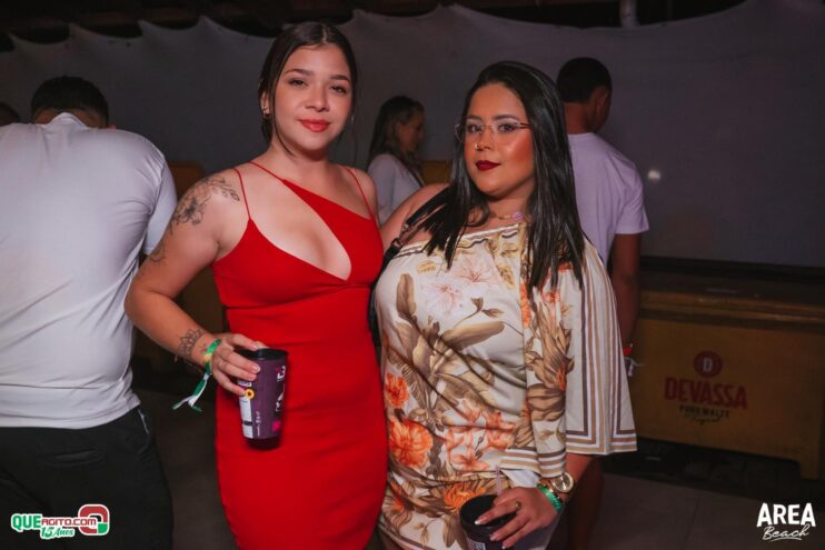 Pagode com Sofrência contou com show de Larissa Gomes na Área Beach 127