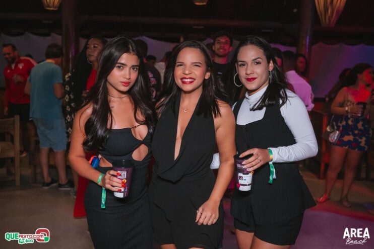 Pagode com Sofrência contou com show de Larissa Gomes na Área Beach 143