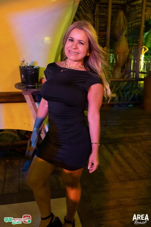 Pagode com Sofrência contou com show de Larissa Gomes na Área Beach 182