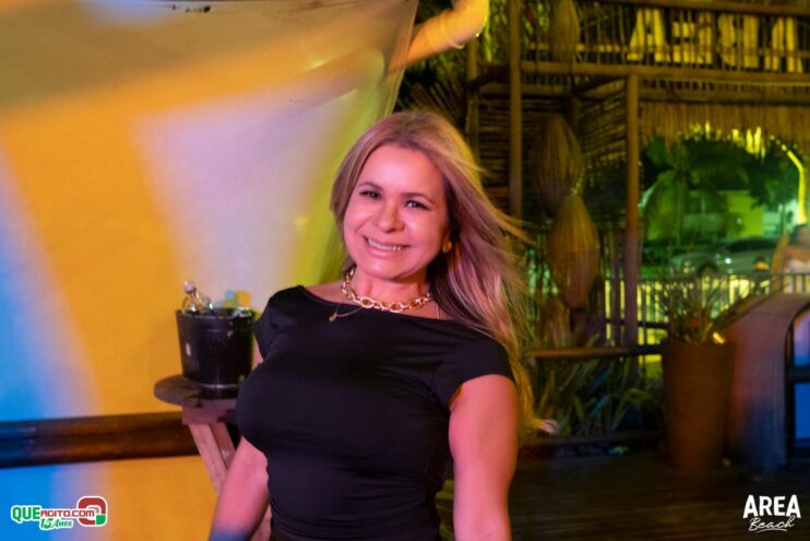 Pagode com Sofrência contou com show de Larissa Gomes na Área Beach 183