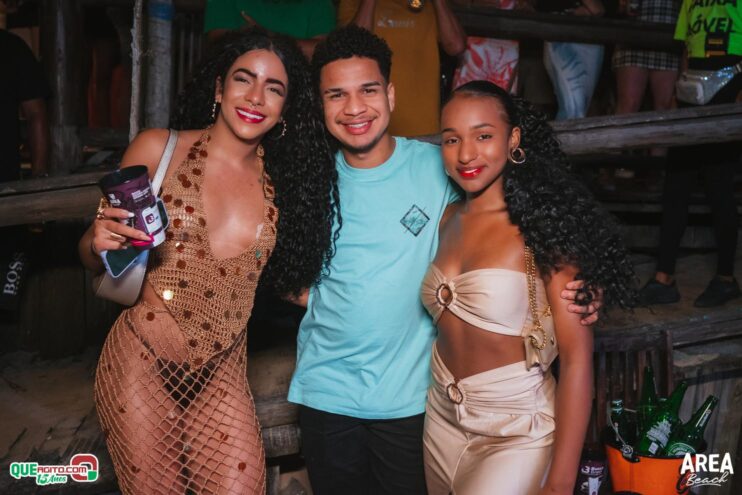 Pagode com Sofrência contou com show de Larissa Gomes na Área Beach 226