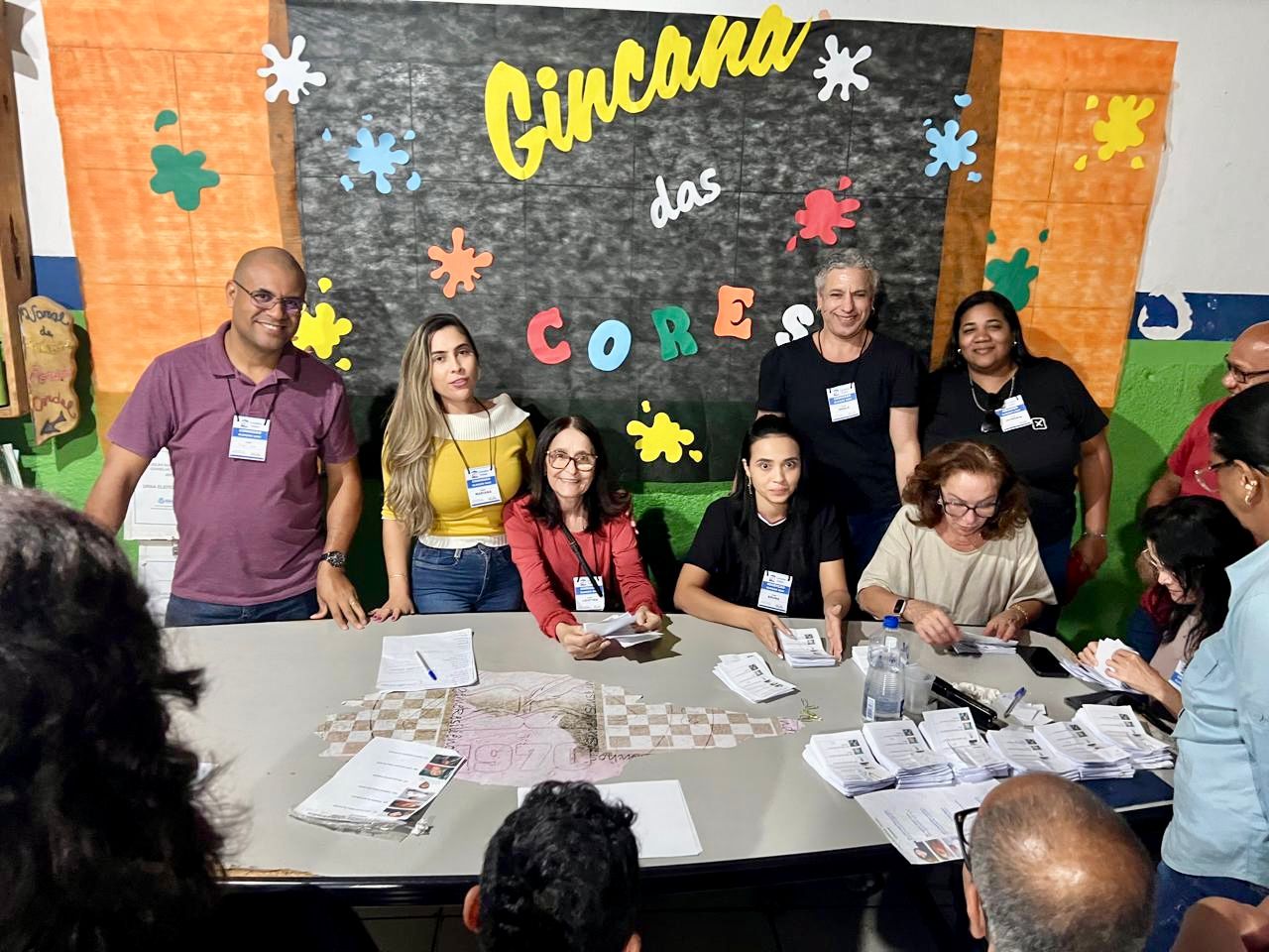 População de Eunápolis comparece às urnas e elege novo conselheiro tutelar em eleição marcada pela ampla participação democrática 5