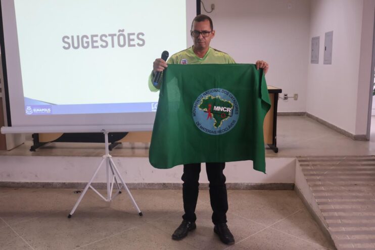 Audiência Pública do PPA 2026–2029 mobiliza população em Eunápolis 14