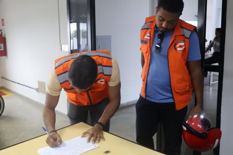 Audiência Pública do PPA 2026–2029 mobiliza população em Eunápolis 13