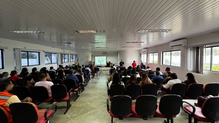 Audiência Pública do PPA 2026–2029 mobiliza população em Eunápolis 16