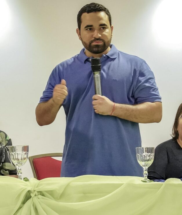 Professores recebem bonificação pelo bom desempenho da Educação 19