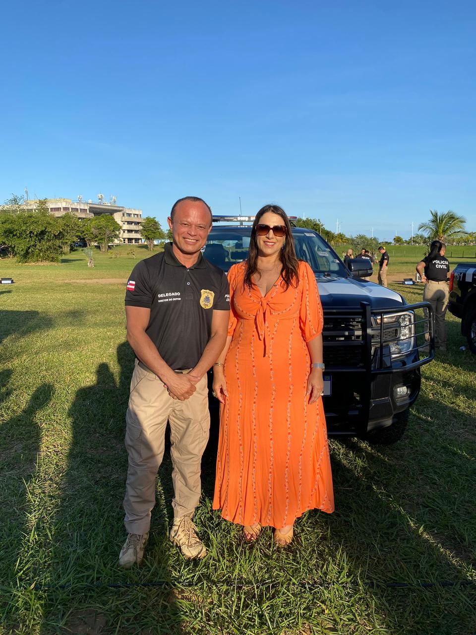 Deputada Cláudia Oliveira recebe novas viaturas para reforço da Polícia Civil na região 8