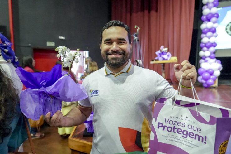 Vozes que Protegem” reúne autoridades no combate à violência contra a mulher em Porto Seguro 12