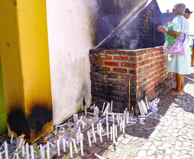 Multidão celebra Nossa Senhora d’Ajuda em missa solene e procissão 18