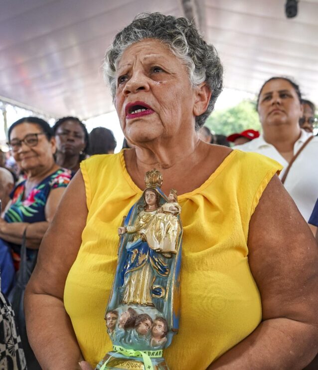 Multidão celebra Nossa Senhora d’Ajuda em missa solene e procissão 16