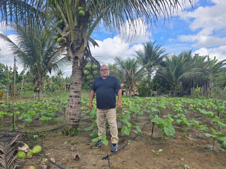 Prefeitura cadastra pequenos agricultores de Porto Seguro Prefeitura cadastra pequenos agricultores de Porto Seguro 9