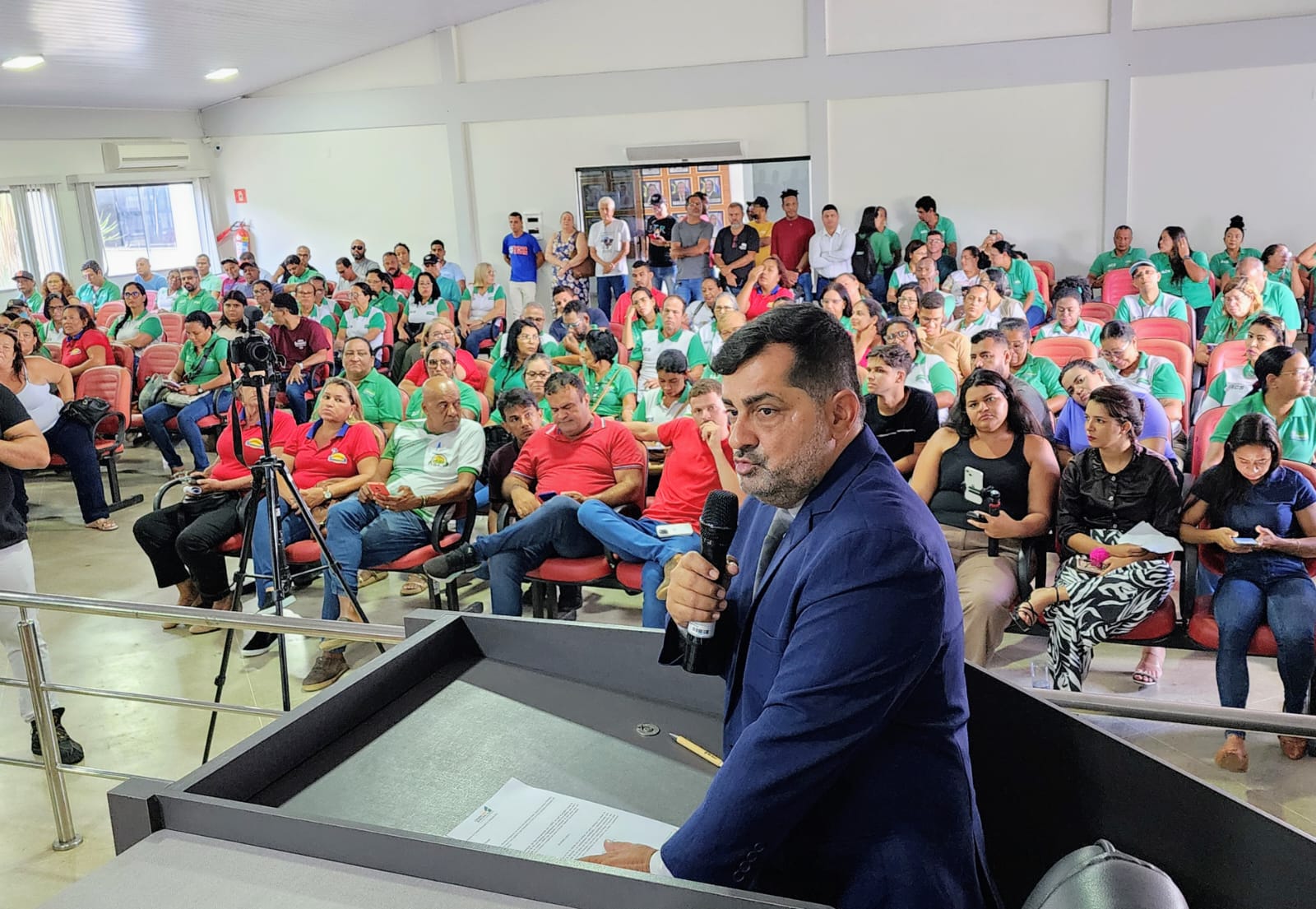 Câmara de Vereadores de Eunápolis discute alteração de normas para torneio de passarinhos 6