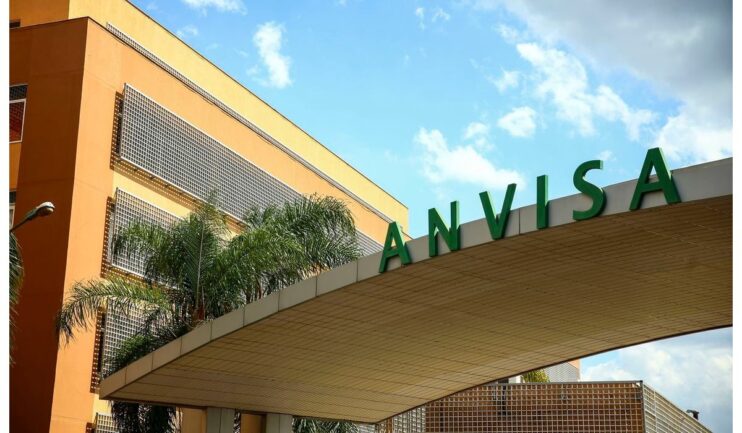 Anvisa alerta para falsificação de lubrificante fabricado por grande farmacêutica Anvisa alerta para falsificação de lubrificante fabricado por grande farmacêutica 4