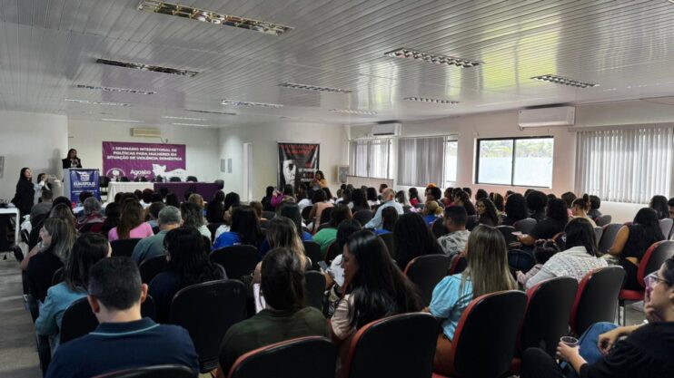 Eunápolis realizou 1º Seminário de Políticas para Mulheres com foco em integração e fortalecimento da rede de proteção 11