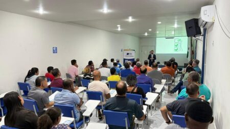 Prefeitura de Eunápolis promove capacitação para ambulantes com foco em boas práticas e segurança alimentar Prefeitura de Eunápolis promove capacitação para ambulantes com foco em boas práticas e segurança alimentar 4