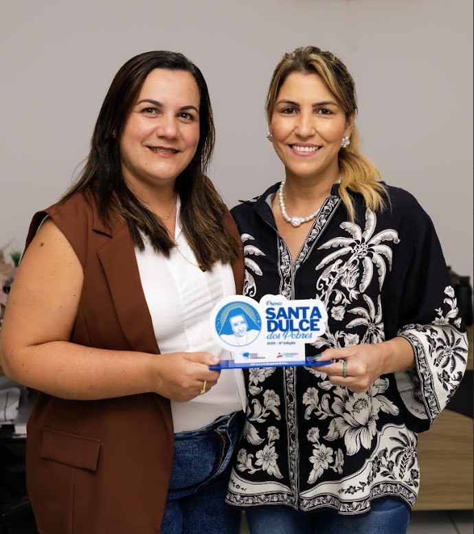 Saúde de Eunápolis ganha destaque estadual com prêmio Santa Dulce e representação no Conselho de Secretários 59