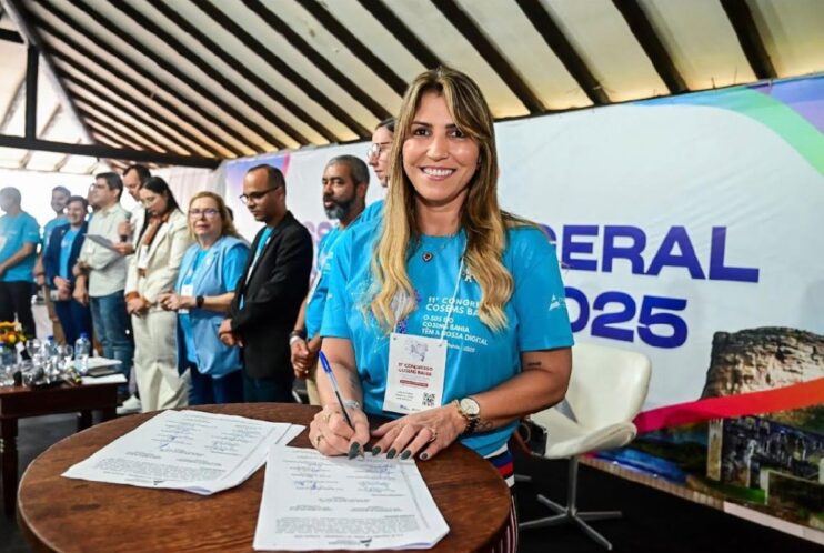 Saúde de Eunápolis ganha destaque estadual com prêmio Santa Dulce e representação no Conselho de Secretários Saúde de Eunápolis ganha destaque estadual com prêmio Santa Dulce e representação no Conselho de Secretários 11