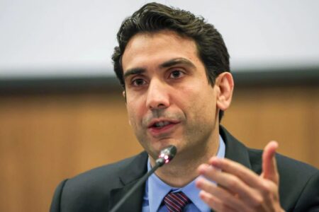 Banco Central anuncia limites para transferências via Pix Banco Central anuncia limites para transferências via Pix 10