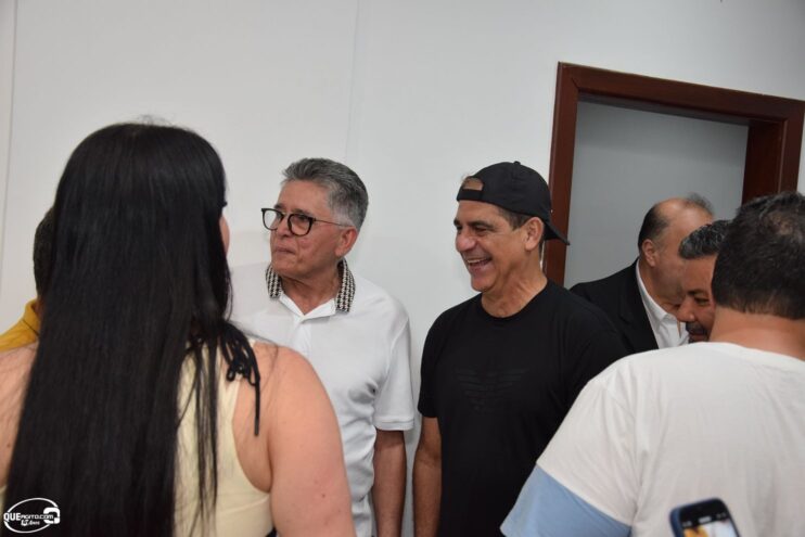 DSC_0006 Prefeito homenageia Durval Lellys e anuncia atrações para o Verão em Porto Seguro 11