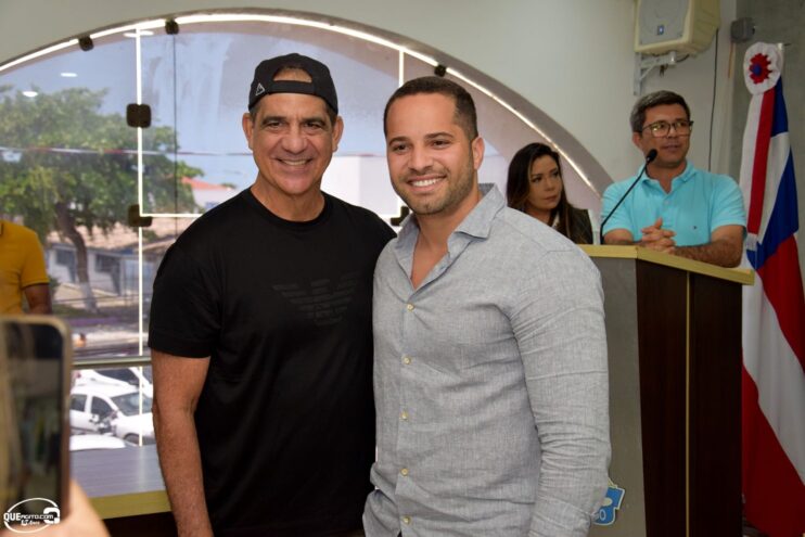 DSC_0016 Prefeito homenageia Durval Lellys e anuncia atrações para o Verão em Porto Seguro 14