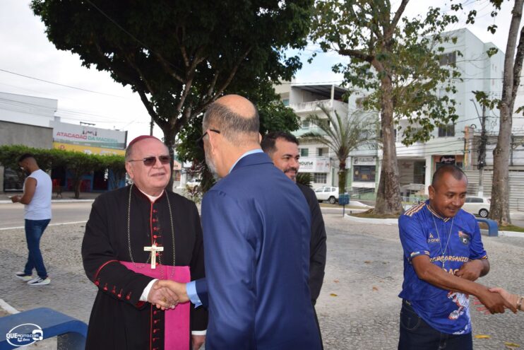 Desfile de 7 de Setembro atrai milhares de pessoas em Eunápolis 27