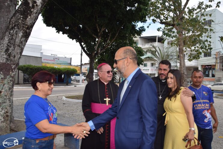 Desfile de 7 de Setembro atrai milhares de pessoas em Eunápolis 28