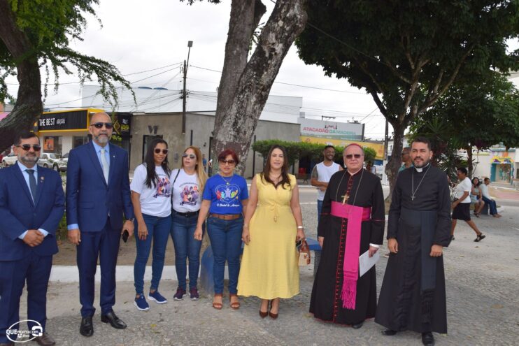 Desfile de 7 de Setembro atrai milhares de pessoas em Eunápolis 31