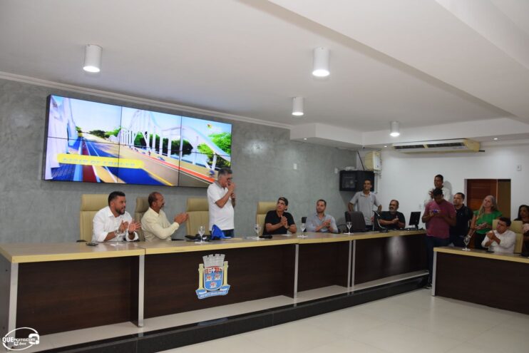 DSC_0045 Prefeito homenageia Durval Lellys e anuncia atrações para o Verão em Porto Seguro 27