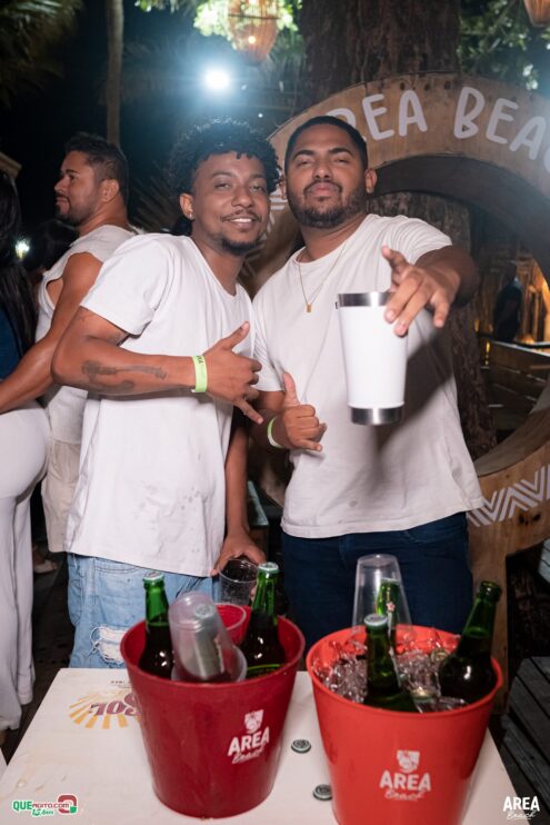 Gab Lopes e Me Leva 73 agitam a Saidêra da Area Beach 187