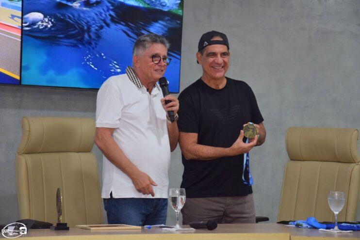 DSC_0061 Prefeito homenageia Durval Lellys e anuncia atrações para o Verão em Porto Seguro 35