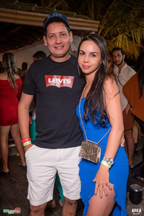 Gab Lopes e Me Leva 73 agitam a Saidêra da Area Beach 194